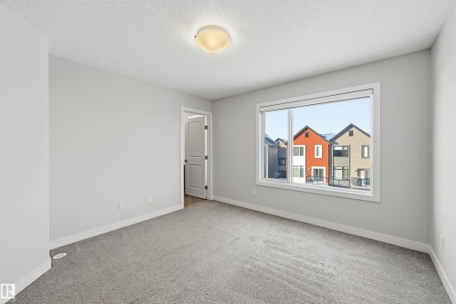 #80 1010 Rabbit Hill Rd Sw, Edmonton, AB - Indoor Photo Showing Other Room