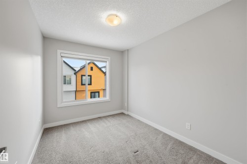 #80 1010 Rabbit Hill Rd Sw, Edmonton, AB - Indoor Photo Showing Other Room