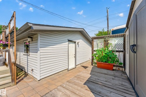 6716 101A Avenue Nw, Edmonton, AB - Outdoor With Exterior