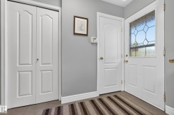 Deck, back door - 