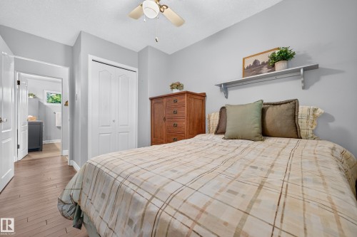 6716 101A Avenue Nw, Edmonton, AB - Indoor Photo Showing Bedroom