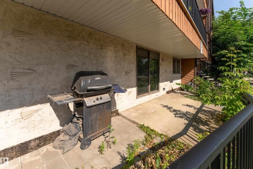 #2 10737 116 St Nw, Edmonton, AB - Outdoor
