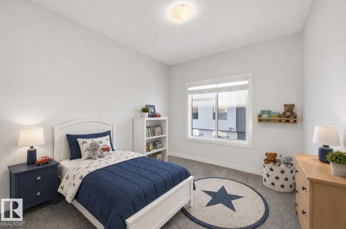 #54 804 Welsh Dr Sw, Edmonton, AB - Indoor Photo Showing Bedroom