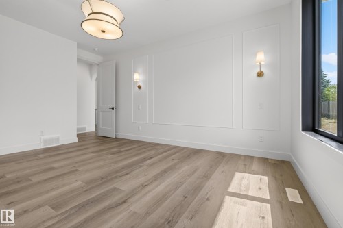 57 Hull Wynd, Spruce Grove, AB - Indoor Photo Showing Other Room