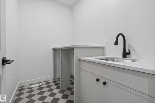57 Hull Wynd, Spruce Grove, AB - Indoor