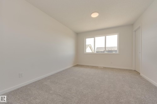 21007 25 Avenue Nw, Edmonton, AB - Indoor Photo Showing Other Room