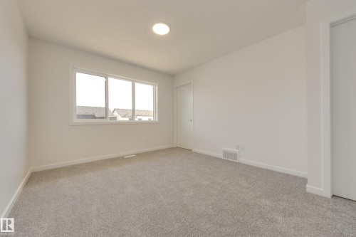 21007 25 Avenue Nw, Edmonton, AB - Indoor Photo Showing Other Room