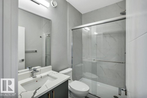 3813 104 Street Nw, Edmonton, AB - Indoor Photo Showing Bathroom