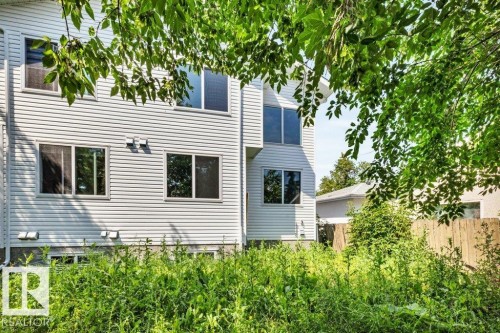 3813 104 Street Nw, Edmonton, AB - Outdoor