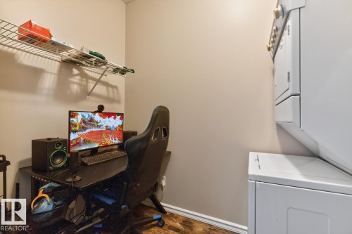 #313 226 Macewan Rd Sw, Edmonton, AB - Indoor Photo Showing Laundry Room