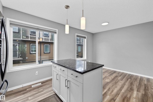 128 3305 Orchards Link, Edmonton, AB - Indoor