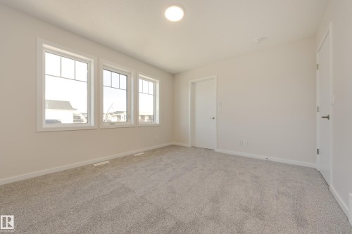 21011 25 Avenue Nw, Edmonton, AB - Indoor Photo Showing Other Room