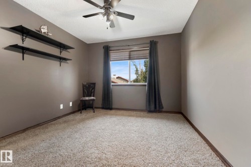 25 Hilltop Ridge, Fort Saskatchewan, AB - Indoor