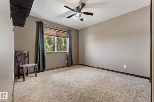 25 Hilltop Ridge, Fort Saskatchewan, AB - Indoor Photo Showing Other Room