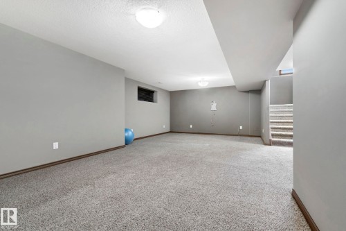 25 Hilltop Ridge, Fort Saskatchewan, AB - Indoor