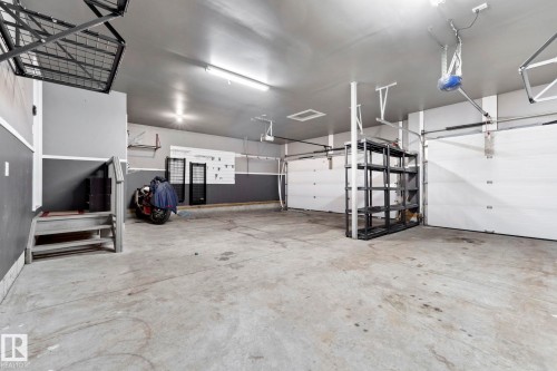 25 Hilltop Ridge, Fort Saskatchewan, AB - Indoor Photo Showing Garage