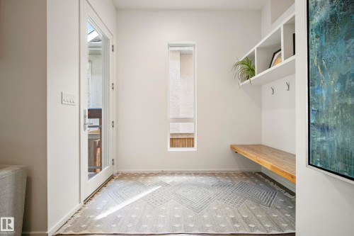 8751 83 Avenue Nw, Edmonton, AB - Indoor Photo Showing Other Room