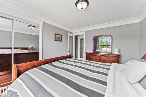 #405 10745 83 Av Nw, Edmonton, AB - Indoor Photo Showing Bedroom