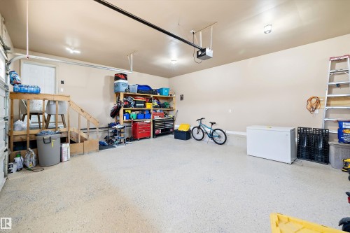 14148 134 Street Nw, Edmonton, AB - Indoor Photo Showing Garage