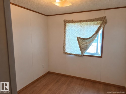 157 Lee Ridge Road Nw, Edmonton, AB - Indoor Photo Showing Other Room