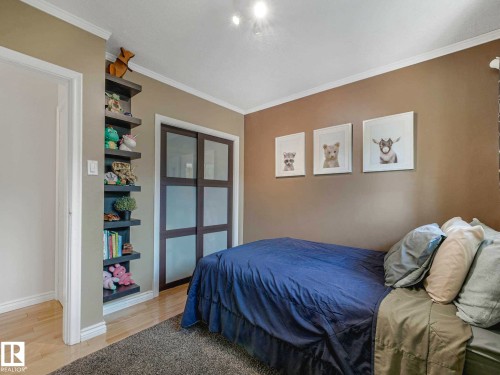 8311 96 Avenue Nw, Edmonton, AB - Indoor Photo Showing Bedroom