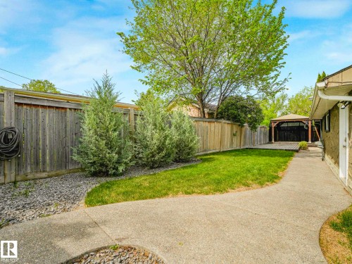 8311 96 Avenue Nw, Edmonton, AB - Outdoor