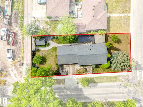 8311 96 Avenue Nw, Edmonton, AB - Outdoor