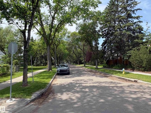 10503 67 Avenue Nw, Edmonton, AB 