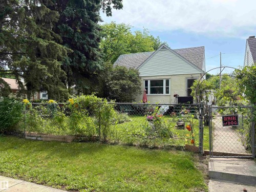 10503 67 Avenue Nw, Edmonton, AB 