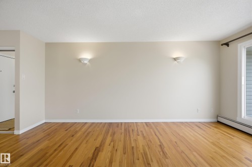 Empty room - #433 11217 103 Av Nw, Edmonton, AB - Indoor Photo Showing Other Room