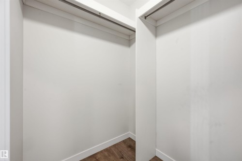 3024 Dixon Landing Sw, Edmonton, AB - Indoor Photo Showing Other Room