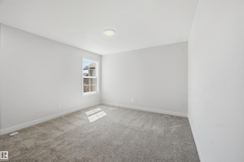 3024 Dixon Landing Sw, Edmonton, AB - Indoor Photo Showing Other Room