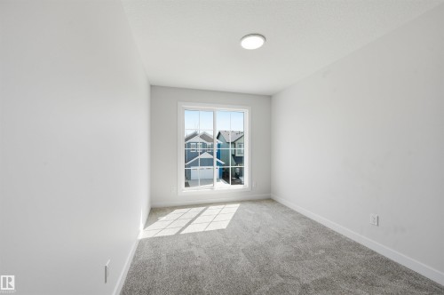 3024 Dixon Landing Sw, Edmonton, AB - Indoor Photo Showing Other Room