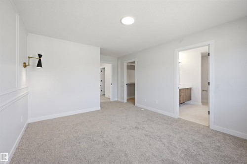 3024 Dixon Landing Sw, Edmonton, AB - Indoor Photo Showing Other Room