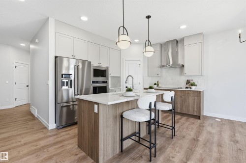 3024 Dixon Landing Sw, Edmonton, AB - Indoor Photo Showing Kitchen With Stainless Steel Kitchen With Upgraded Kitchen