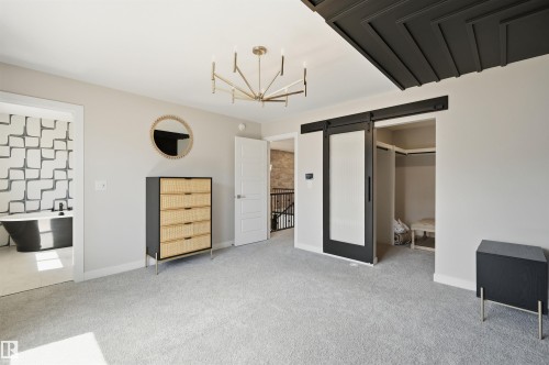 3243 Dixon Way Sw, Edmonton, AB - Indoor