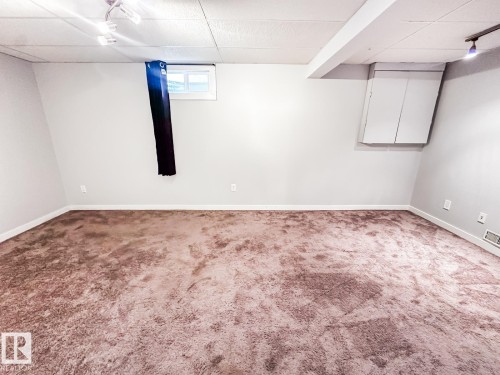 576 Rainbow Crescent, Sherwood Park, AB - Indoor Photo Showing Other Room