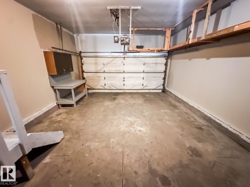576 Rainbow Crescent, Sherwood Park, AB - Indoor Photo Showing Garage