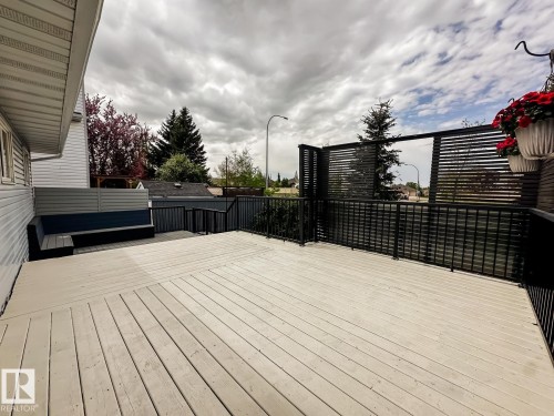 576 Rainbow Crescent, Sherwood Park, AB - Outdoor With Deck Patio Veranda