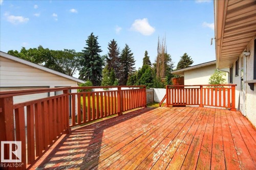 7419 15 Avenue Nw, Edmonton, AB - Outdoor With Exterior