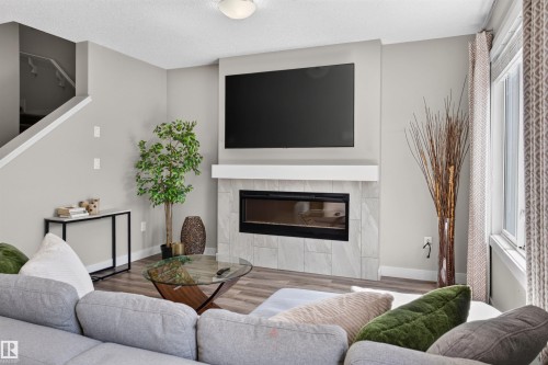 4 Hammett Gate, Spruce Grove, AB - Indoor Photo Showing Living Room With Fireplace
