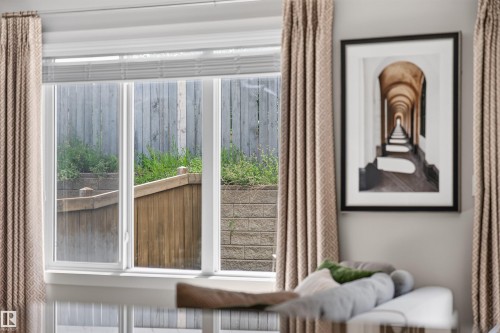 4 Hammett Gate, Spruce Grove, AB - Indoor Photo Showing Other Room