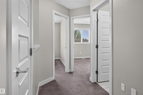 4 Hammett Gate, Spruce Grove, AB - Indoor Photo Showing Other Room