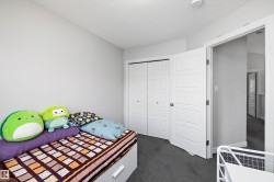 Neutral wall color and textured ceiling - 