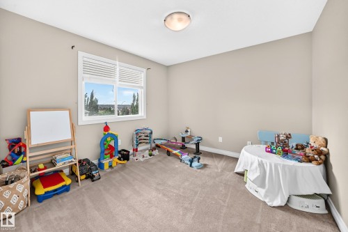 19 Victoria Bay, Spruce Grove, AB - Indoor