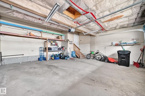 19 Victoria Bay, Spruce Grove, AB - Indoor Photo Showing Garage
