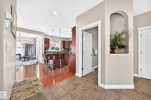 19 Victoria Bay, Spruce Grove, AB - Indoor