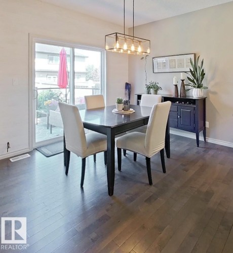 4006 Charles Place Sw, Edmonton, AB - Indoor Photo Showing Dining Room