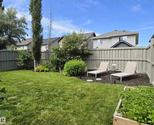 4006 Charles Place Sw, Edmonton, AB - Outdoor