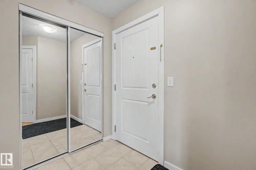 #105 240 Spruce Ridge Rd, Spruce Grove, AB - Indoor Photo Showing Other Room